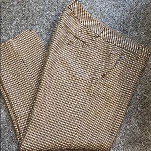 The Limited Capri Pant